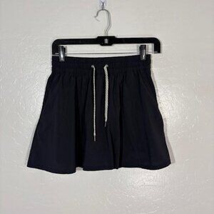 Vuori Skort Womens Small Black Athletic Lined Elastic Waist Running Tennis